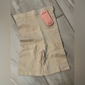 Shapermint Women's Nude Shapewear Shorts